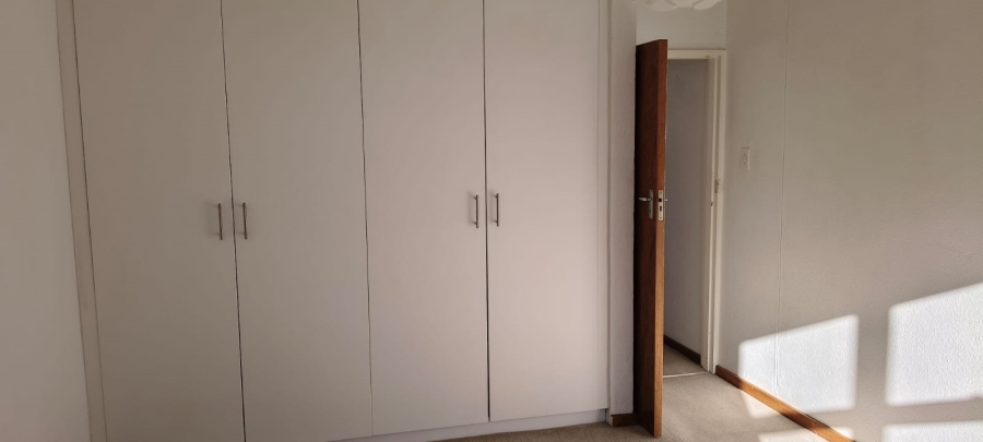 To Let 1 Bedroom Property for Rent in Strand South Western Cape